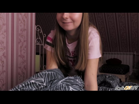 ❤️ Blondīne dziļi sūc savu BFF un saņem spermu mutē Duršanās video pie lv.com-full-porner.ru ❌️❤